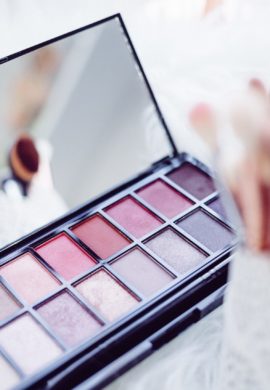 How to Have Perfect Make Up For The First Date