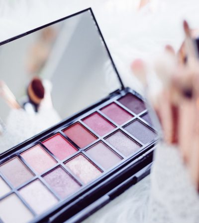 How to Have Perfect Make Up For The First Date